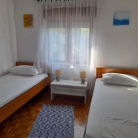 Apartment Batinovic *