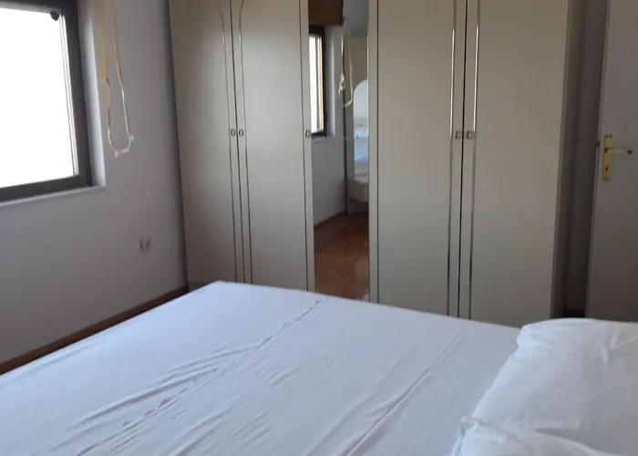 Batinovic דירה *